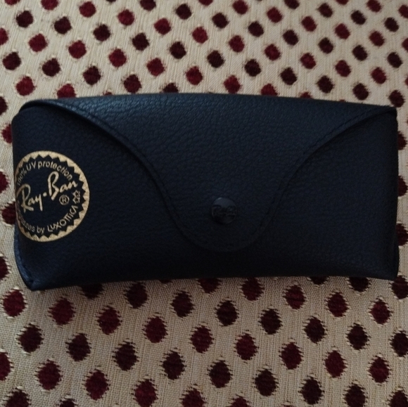 Ray Ban Sunglasses Case - Picture 2 of 6